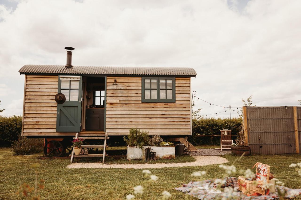 Fenland Retreats At Willow Grange Farm 剑桥 客房 照片